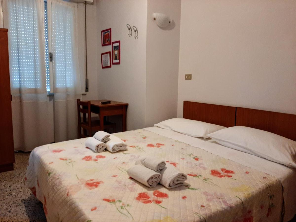 Hotel Amalfi Rimini Ngoại thất bức ảnh