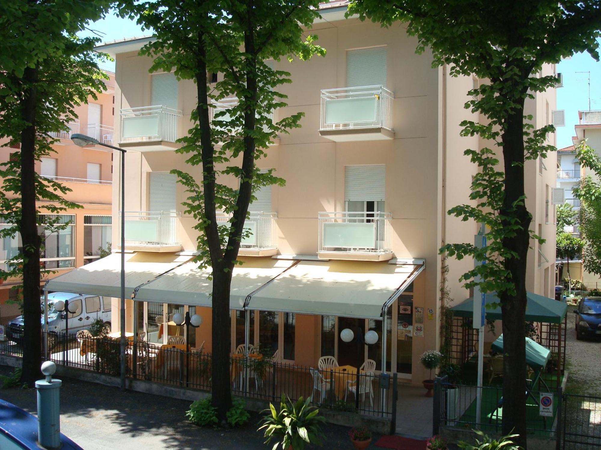 Hotel Amalfi Rimini Ngoại thất bức ảnh